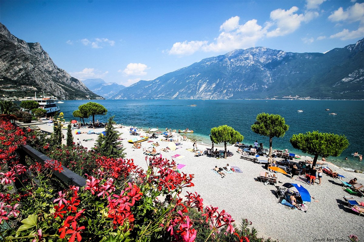 strandje limona sul garde