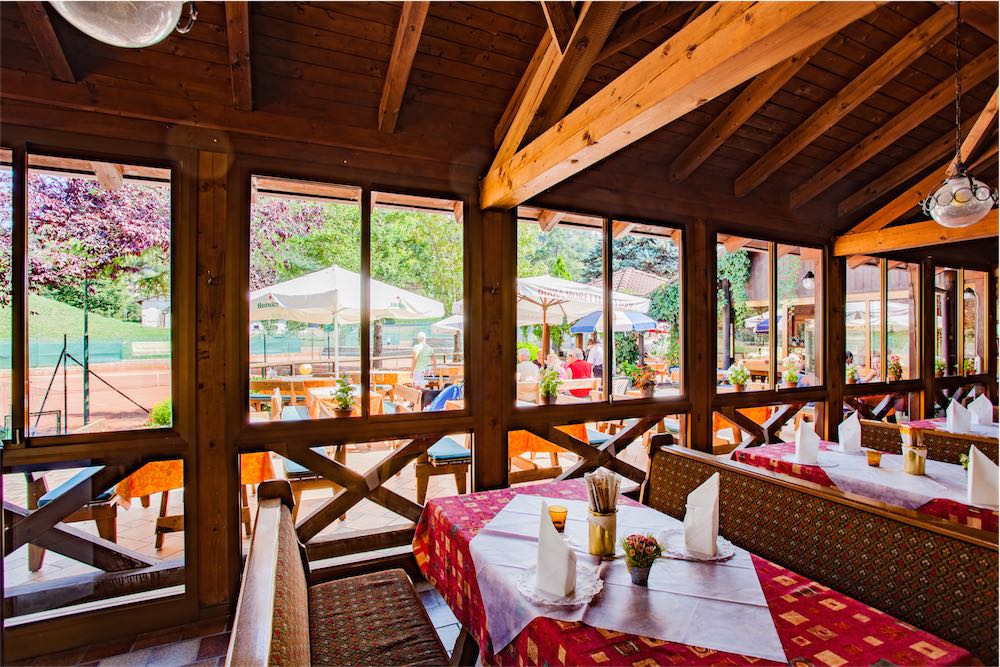 tennisrestaurant la baite le balze